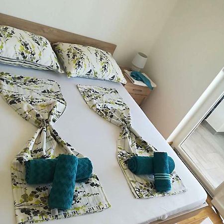 Apartman Dodo Novalja Exteriér fotografie