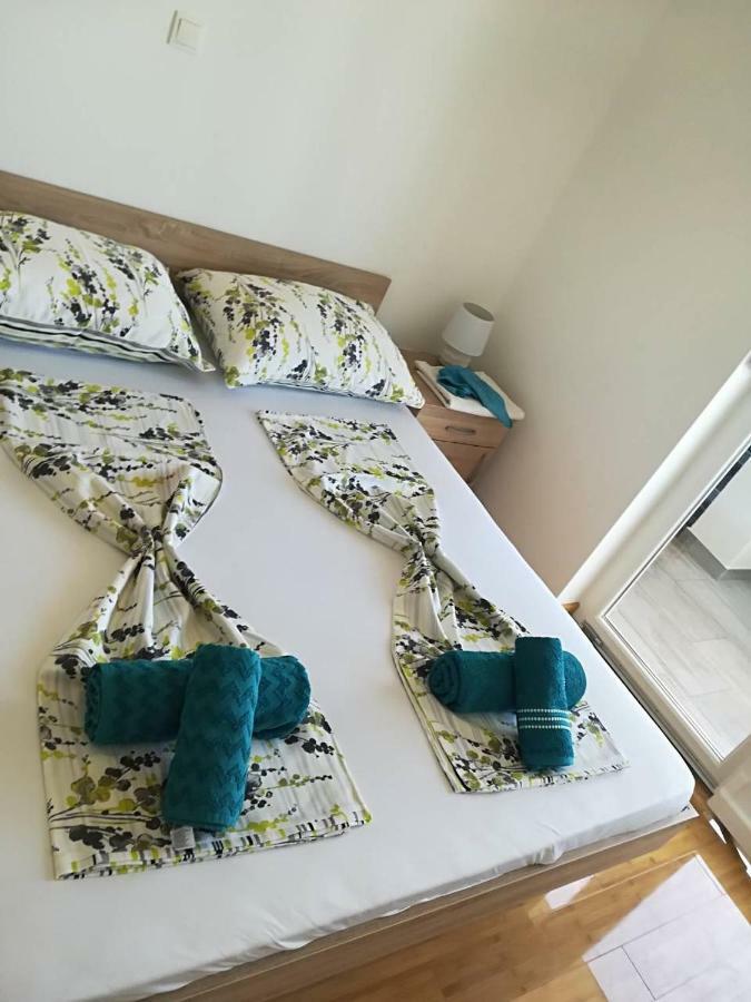 Apartman Dodo Novalja Exteriér fotografie